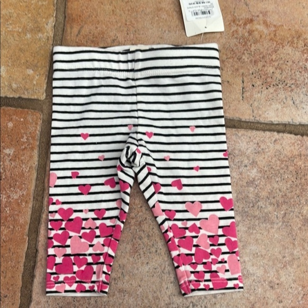 Tucker & Tate heart striped leggings size 3M